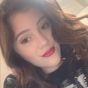 Meet your Posher, Jasmine